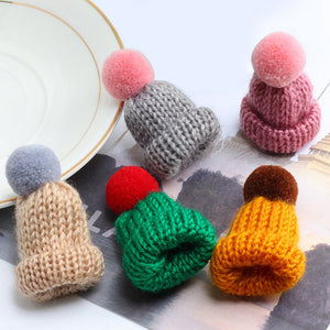 19 Color Cute Mini Knitted Hairball Hat Brooch Sweater Pins Badge Collar Clothes Accessories Creative Hats Pin Brooches Women