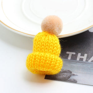 19 Color Cute Mini Knitted Hairball Hat Brooch Sweater Pins Badge Collar Clothes Accessories Creative Hats Pin Brooches Women