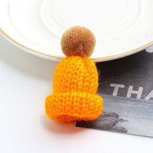 19 Color Cute Mini Knitted Hairball Hat Brooch Sweater Pins Badge Collar Clothes Accessories Creative Hats Pin Brooches Women